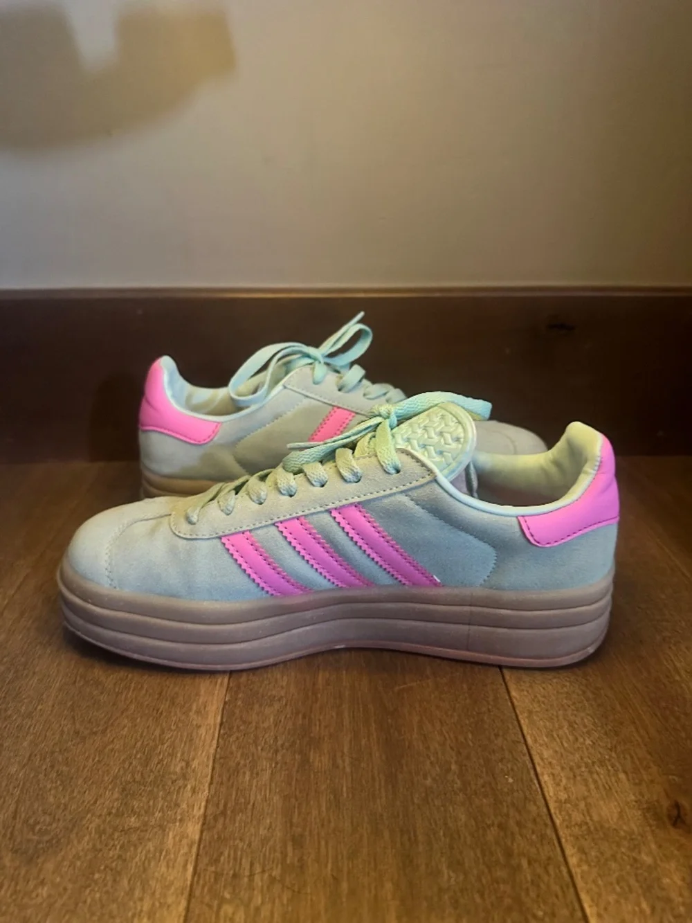 Adidas platformed gazelle